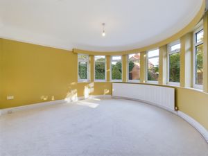 Lounge / Bedroom- click for photo gallery